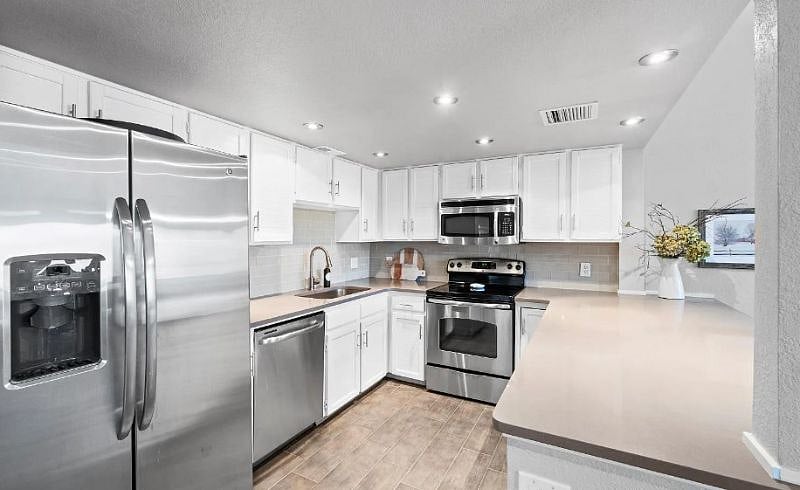 Furnished Finder property 489555_1 photo 5