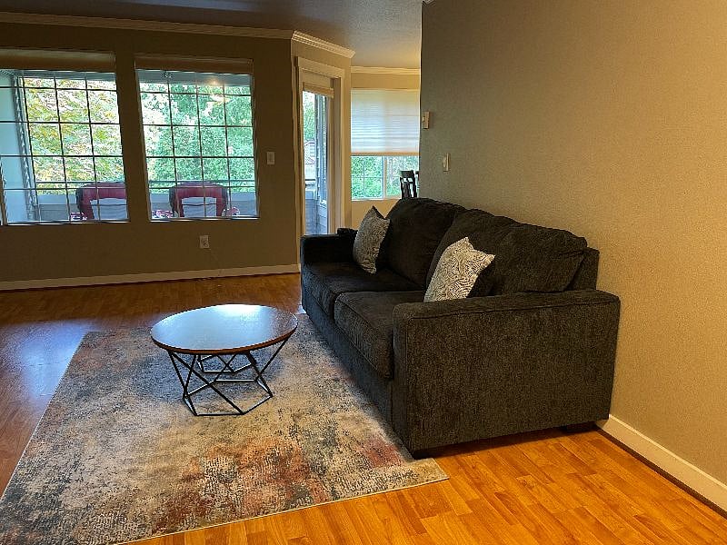 Furnished Finder property 489561_1 photo 3