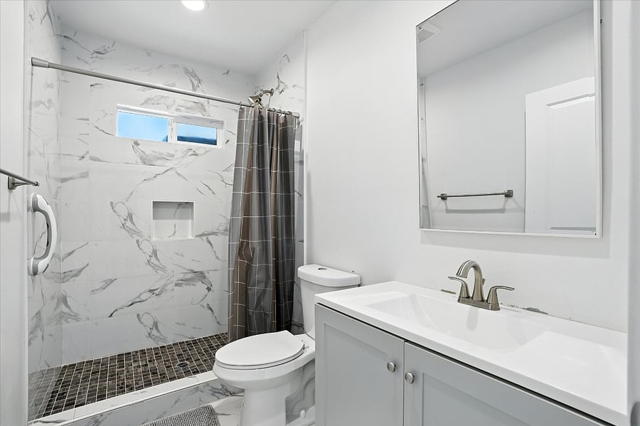 Furnished Finder property 489569_1 photo 12