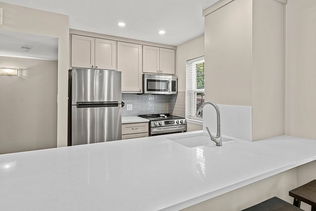 Furnished Finder property 489577_1 photo 6