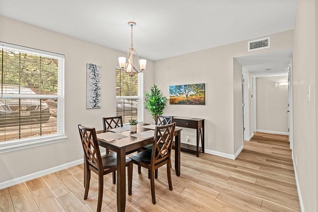 Furnished Finder property 489577_1 photo 11