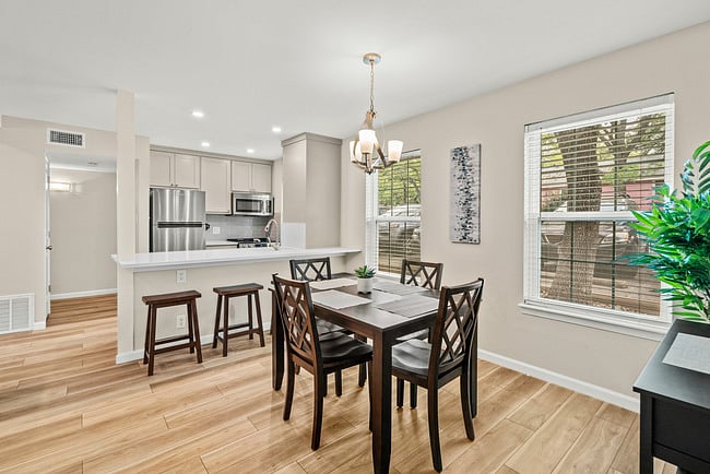 Furnished Finder property 489577_1 photo 8