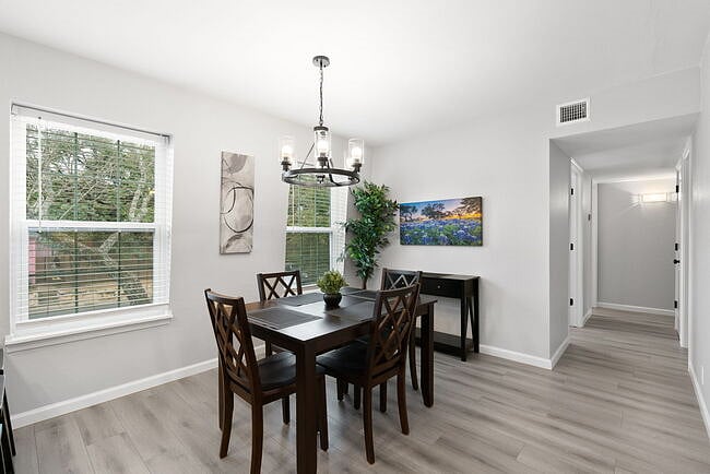 Furnished Finder property 489577_3 photo 12