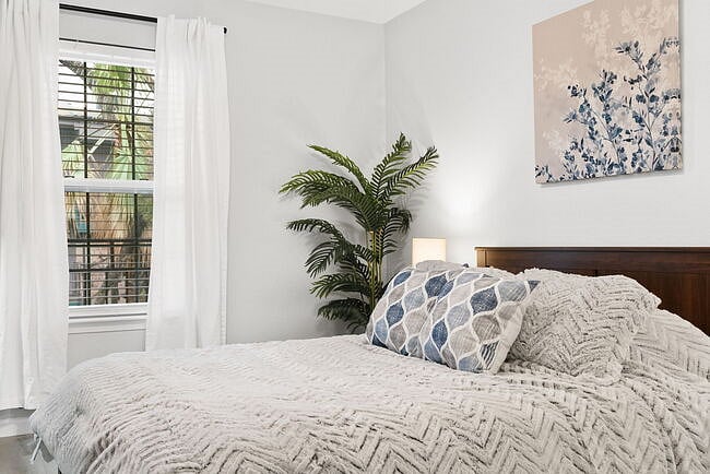 Furnished Finder property 489577_3 photo 14
