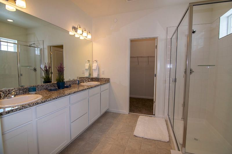 Furnished Finder property 489609_1 photo 11
