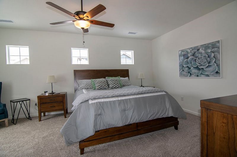 Furnished Finder property 489609_1 photo 8