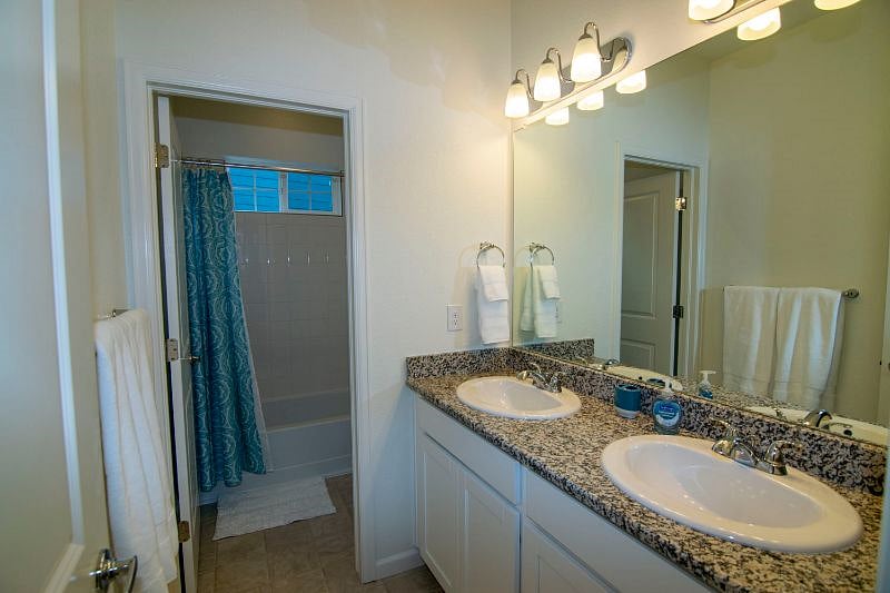 Furnished Finder property 489609_1 photo 15