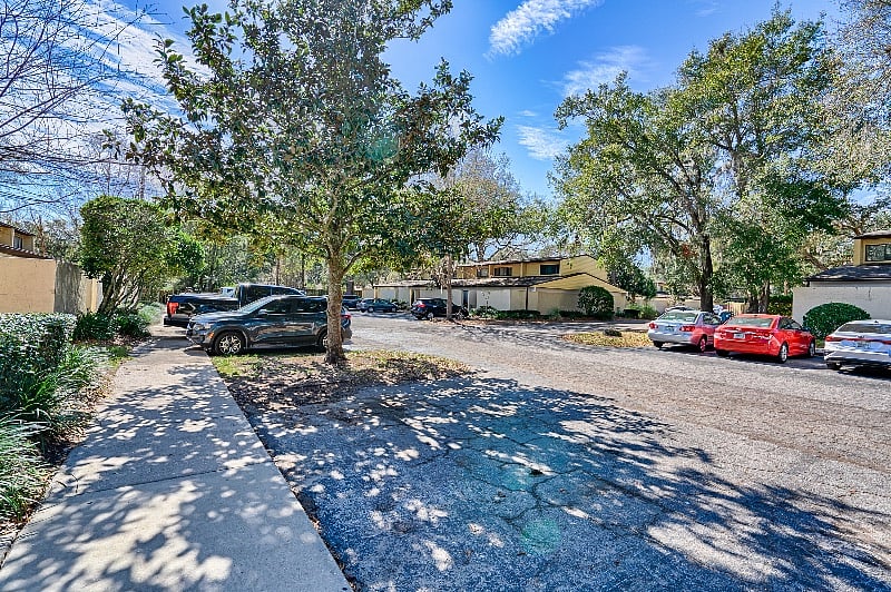 Furnished Finder property 489616_1 photo 41