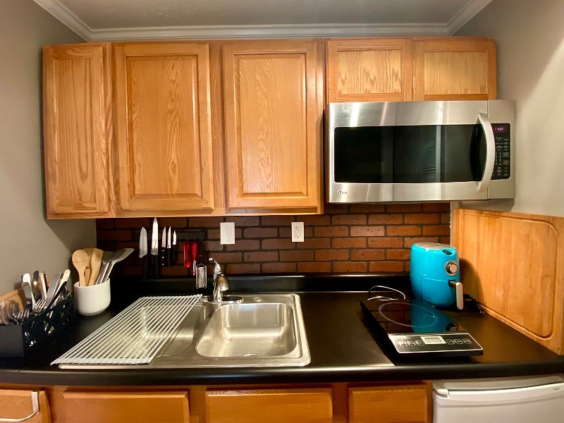 Well stocked kitchenette
