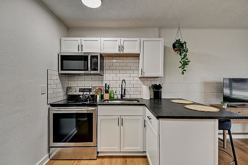 Furnished Finder property 489762_1 photo 5