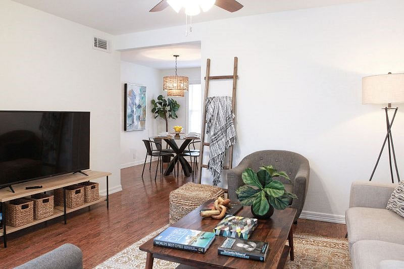 Furnished Finder property 489800_1 photo 3