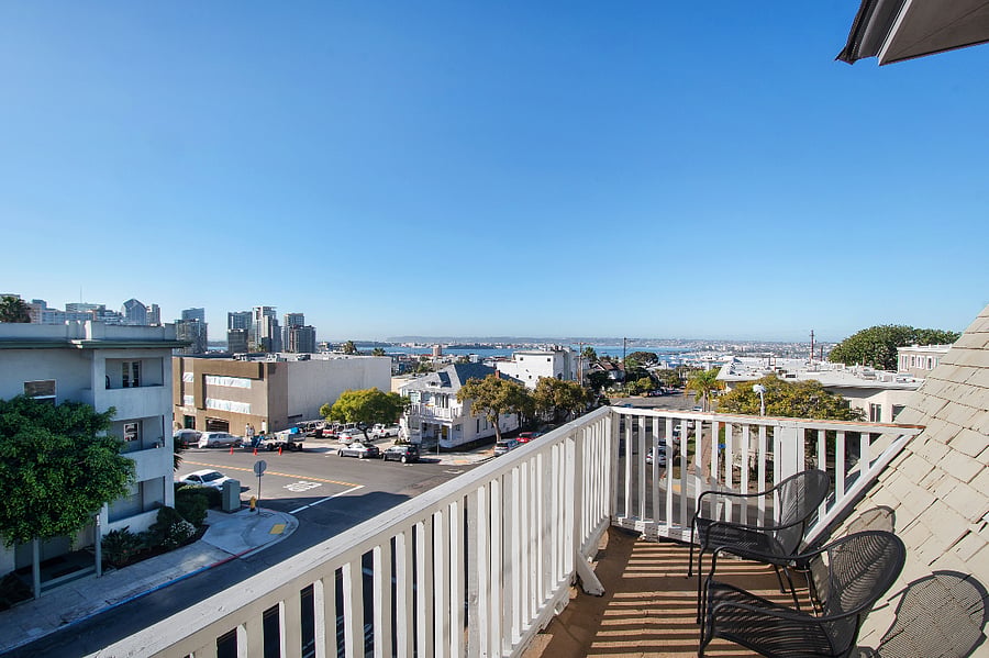 Furnished Finder property 489819_10 photo 3
