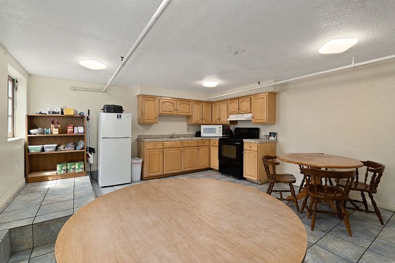 Furnished Finder property 489819_5 photo 22