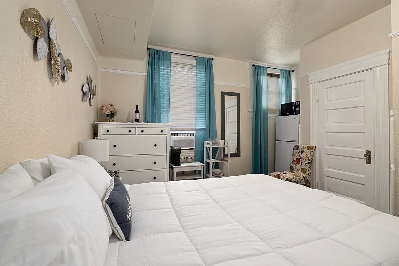 Furnished Finder property 489819_6 photo 5