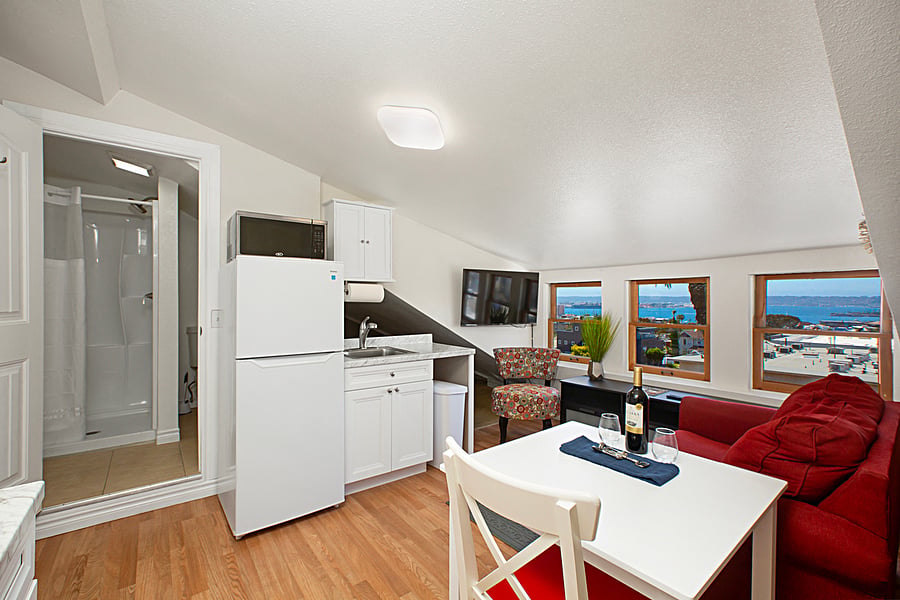 Furnished Finder property 489819_8 photo 18