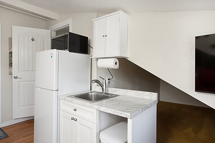 Furnished Finder property 489819_8 photo 28