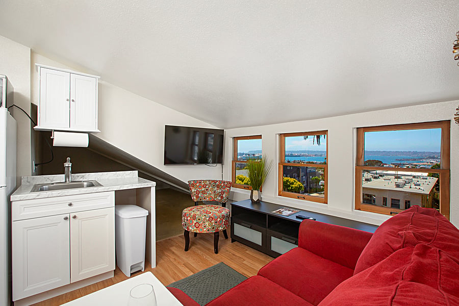 Furnished Finder property 489819_8 photo 31