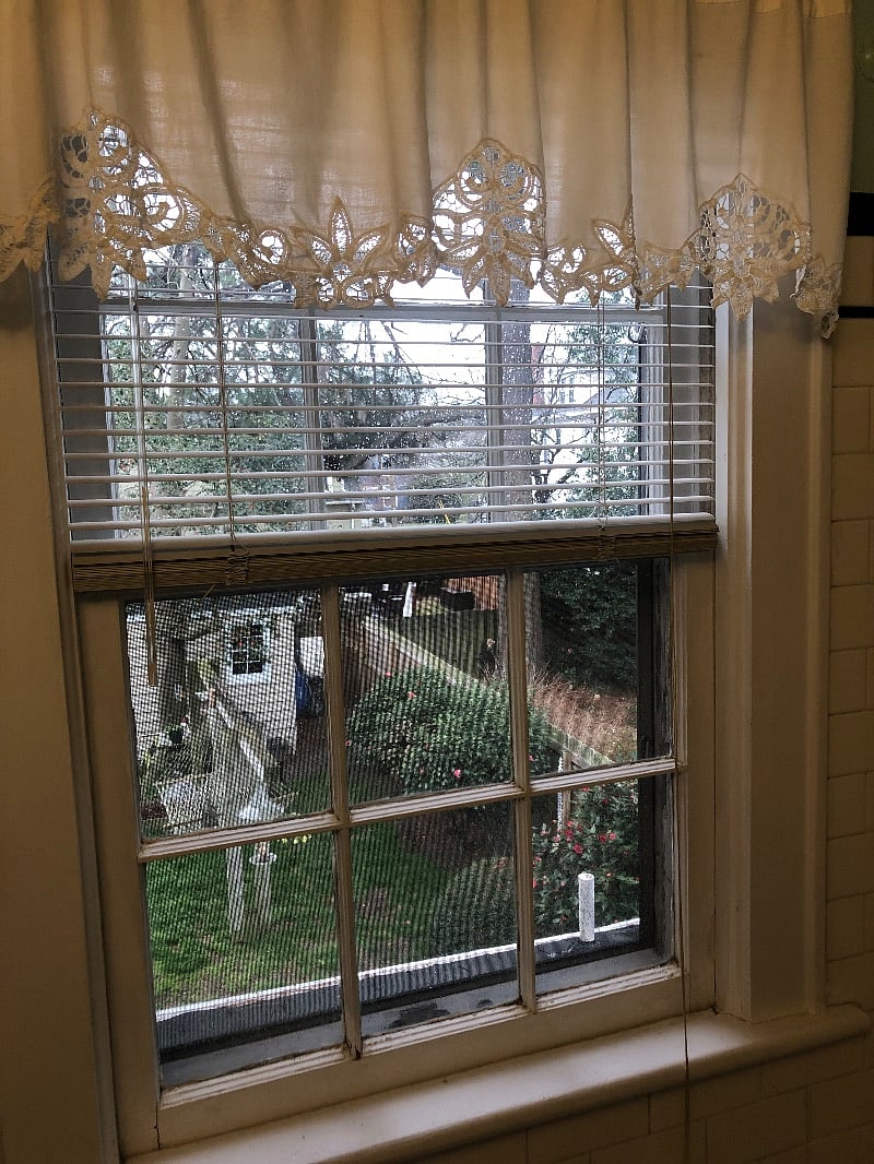 Window in bathroom with blinds