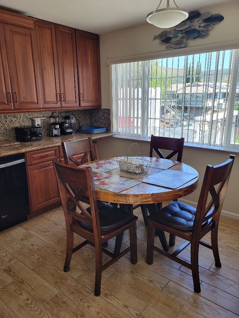 Furnished Finder property 489842_1 photo 10