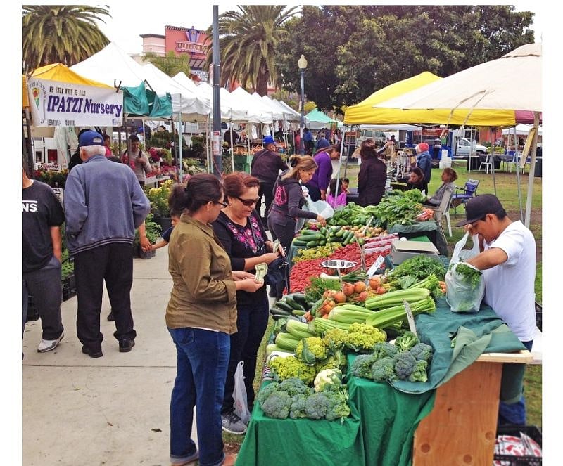Lake Merritt farmers market.