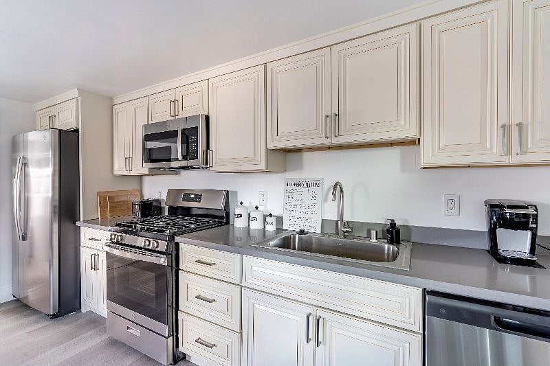 Furnished Finder property 489888_1 photo 9