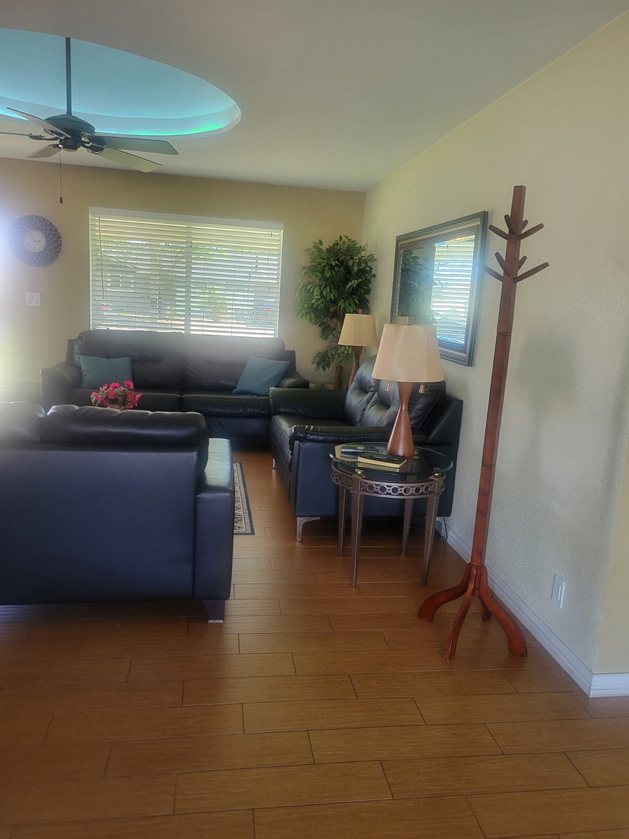 Furnished Finder property 489901_1 photo 26