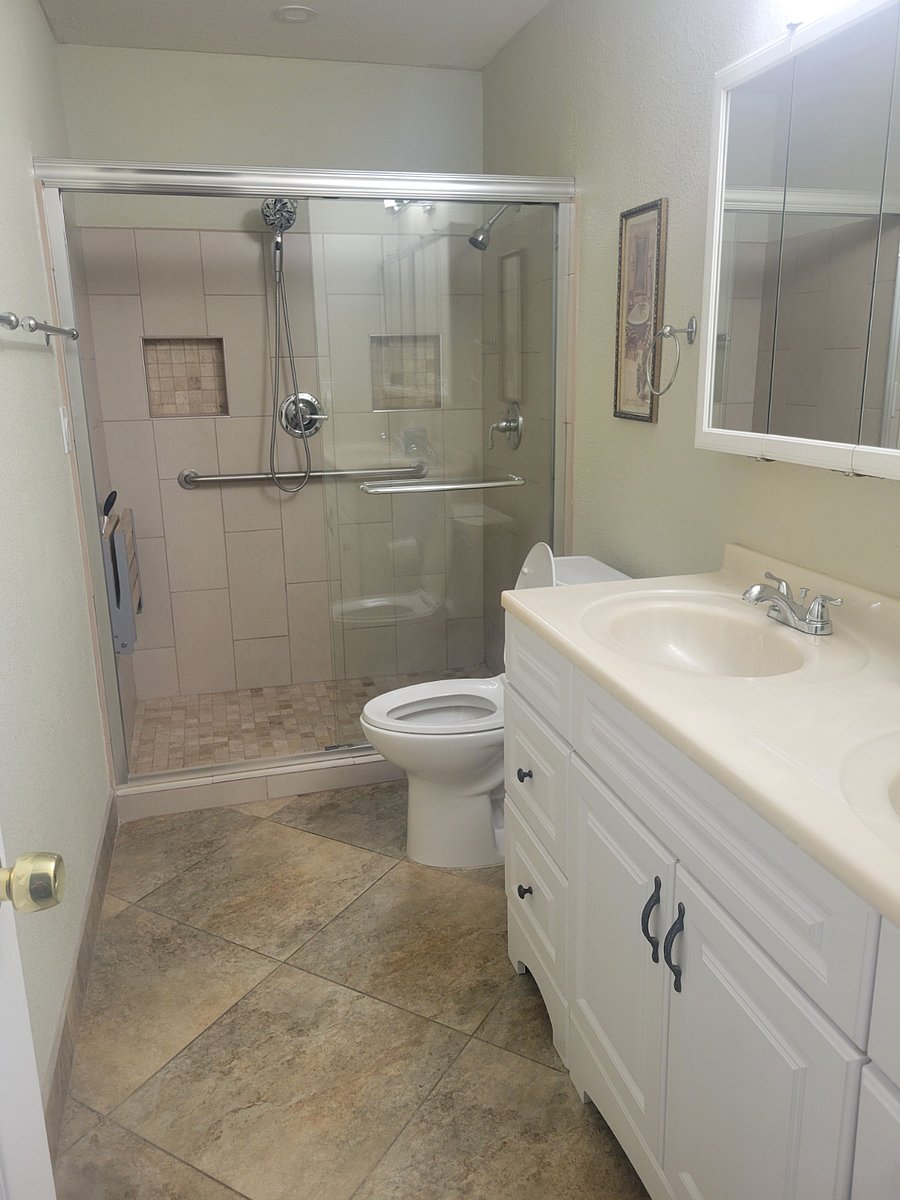 Furnished Finder property 489901_1 photo 30