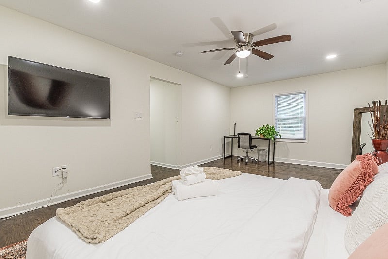 Furnished Finder property 489927_1 photo 12