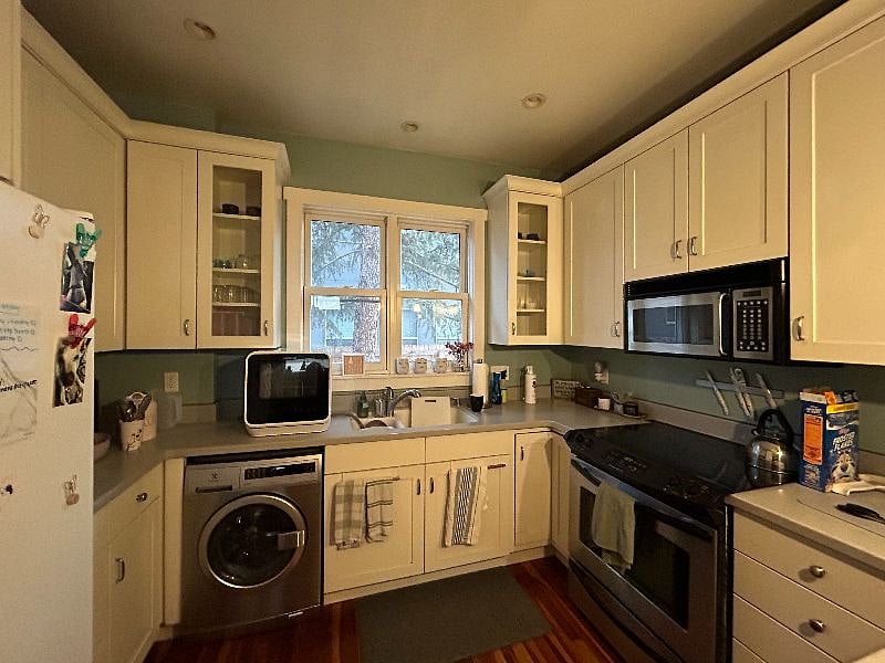 Furnished Finder property 489936_1 photo 5