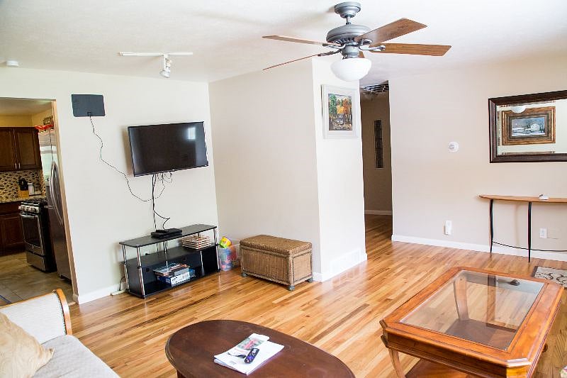 Furnished Finder property 489953_1 photo 3