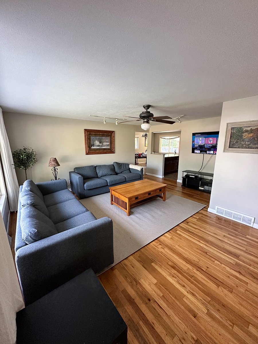 Furnished Finder property 489953_1 photo 2