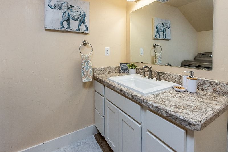 Furnished Finder property 489978_1 photo 24