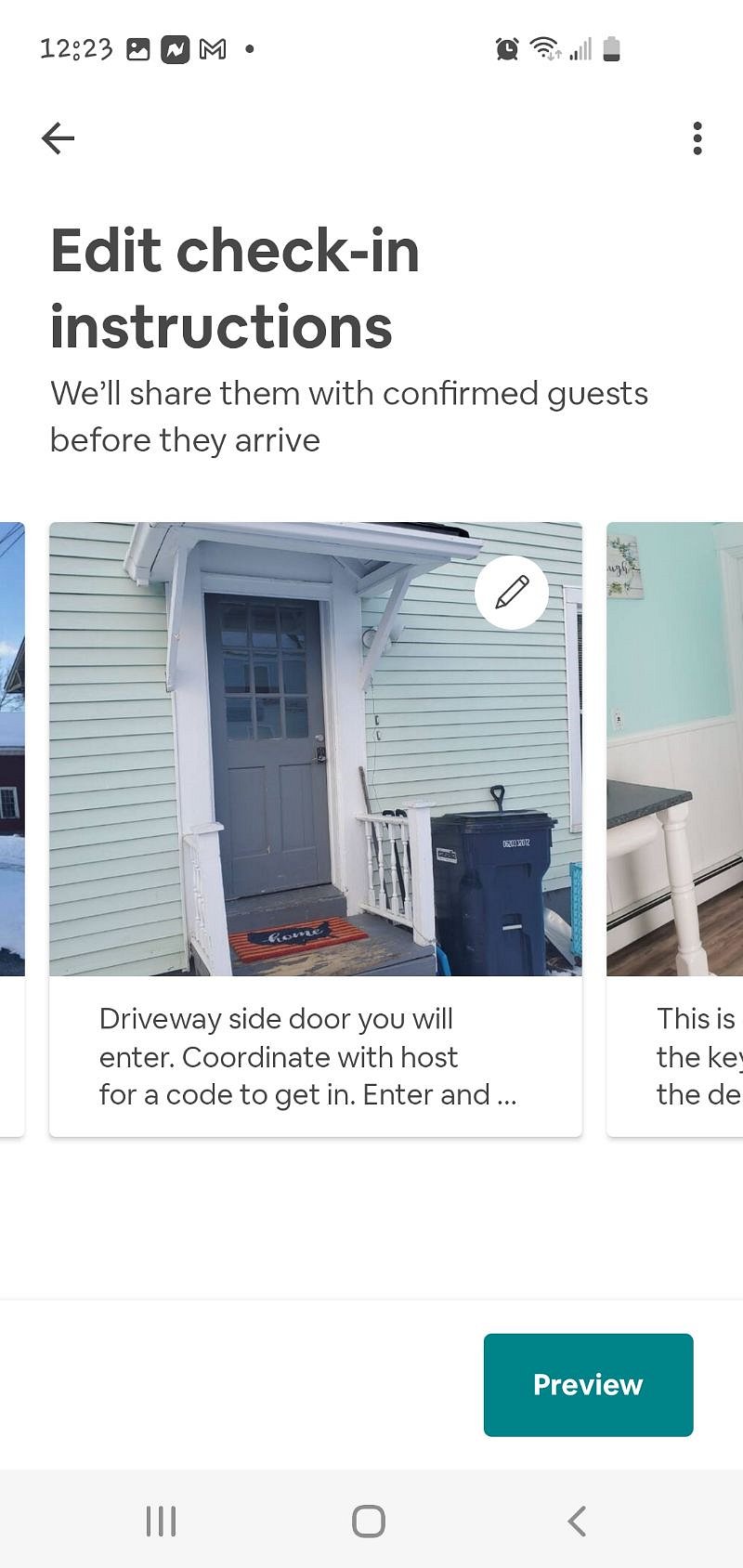 Side door, guest entrance, driveway side