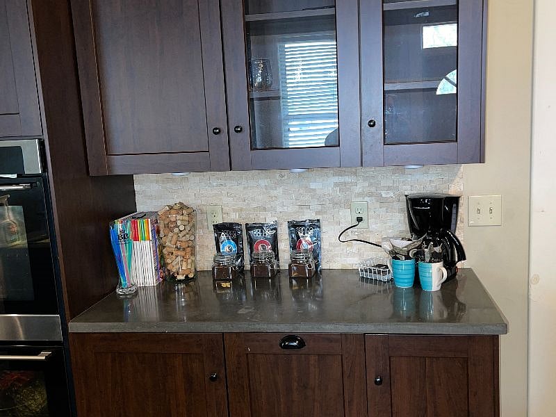 Furnished Finder property 489993_1 photo 12