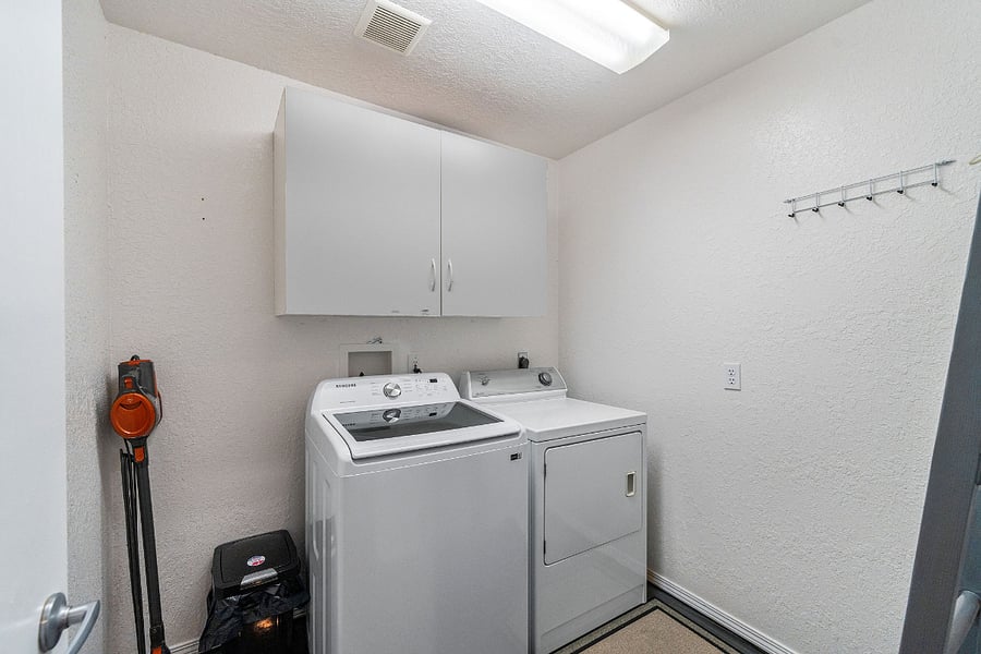 Furnished Finder property 490043_1 photo 23