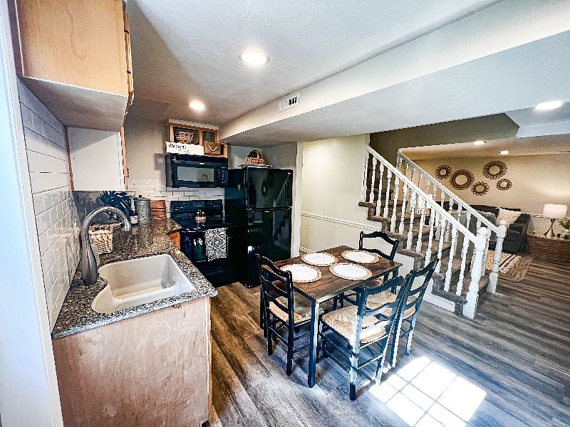 Furnished Finder property 490069_1 photo 31