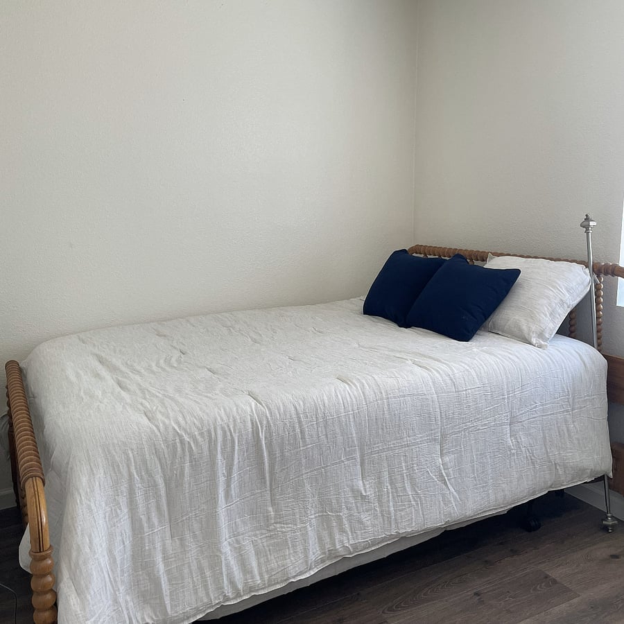 Furnished Finder property 490070_1 photo 2