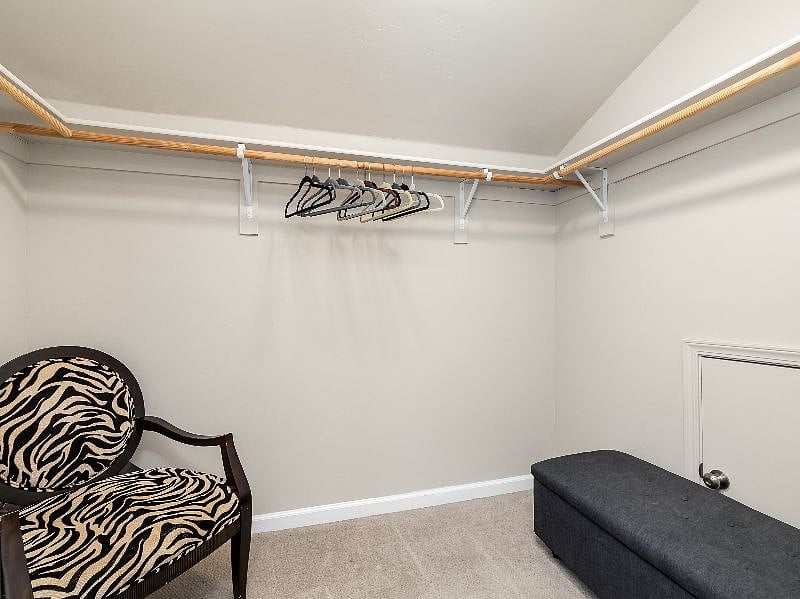 Furnished Finder property 490097_1 photo 36