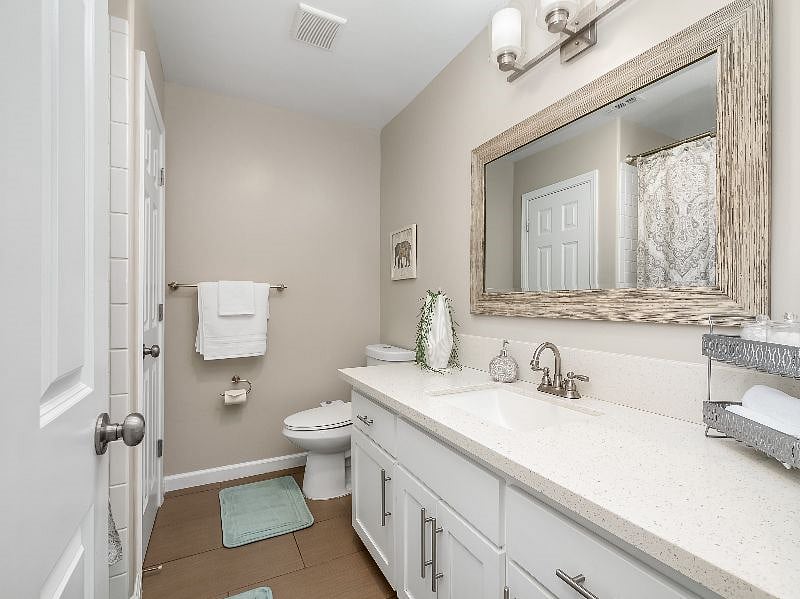 Furnished Finder property 490097_1 photo 57