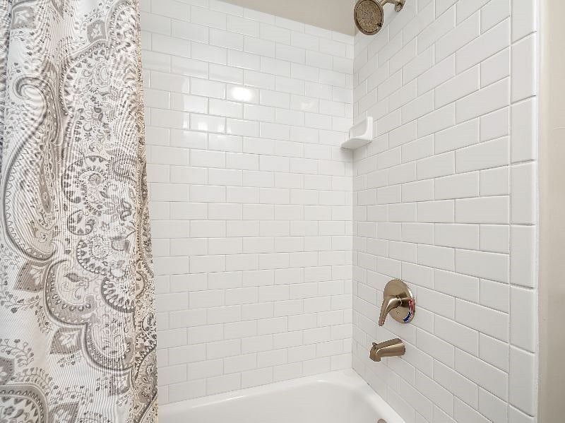 Furnished Finder property 490097_1 photo 60