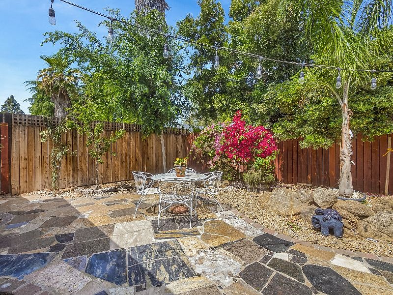 Furnished Finder property 490097_1 photo 64