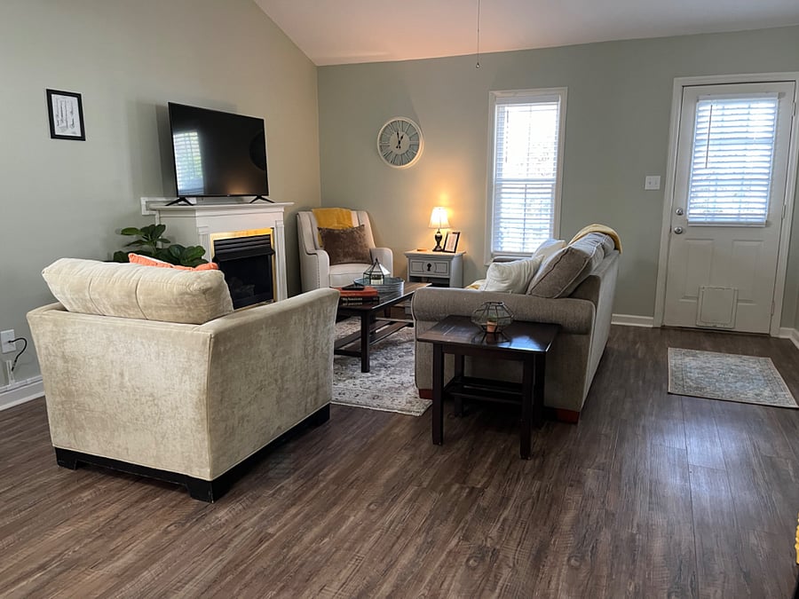 Furnished Finder property 490123_1 photo 7