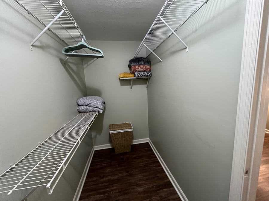 Furnished Finder property 490123_1 photo 18