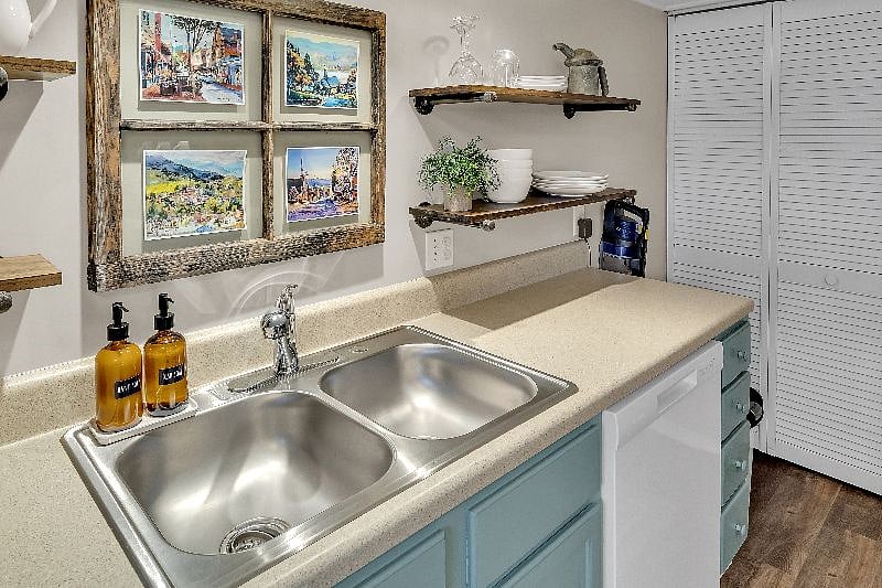 Furnished Finder property 490143_1 photo 12