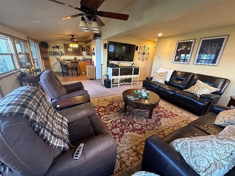 Furnished Finder property 490237_1 photo 30