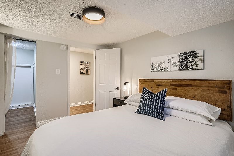 Furnished Finder property 490245_1 photo 16