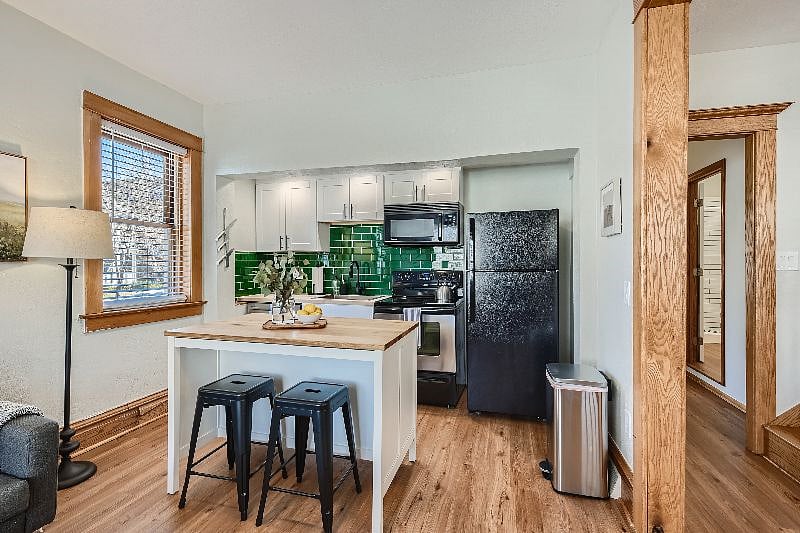 Furnished Finder property 490245_2 photo 10