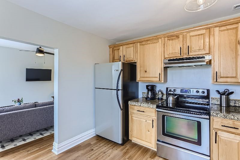 Furnished Finder property 490245_3 photo 6