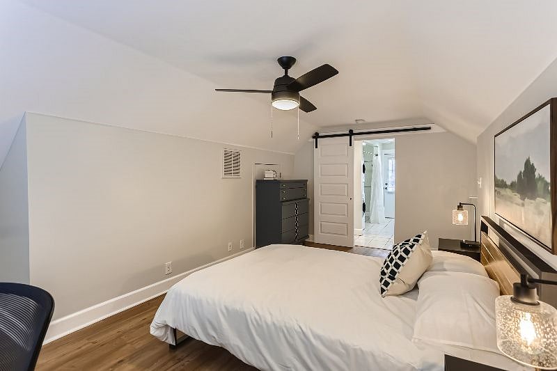 Furnished Finder property 490245_3 photo 9
