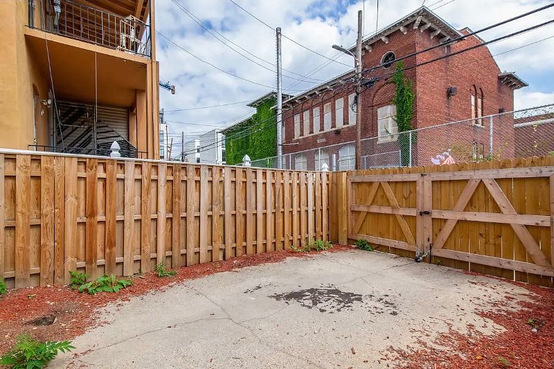 Furnished Finder property 490254_1 photo 22